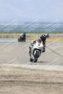 media/May-25-2025-Lets Ride (Sun) [[0ff033e448]]/C Group/1140am (Grapevine)/